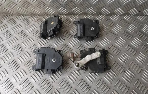 Honda Accord Air flap motor/actuator 1138002340 0638000041 1138002320