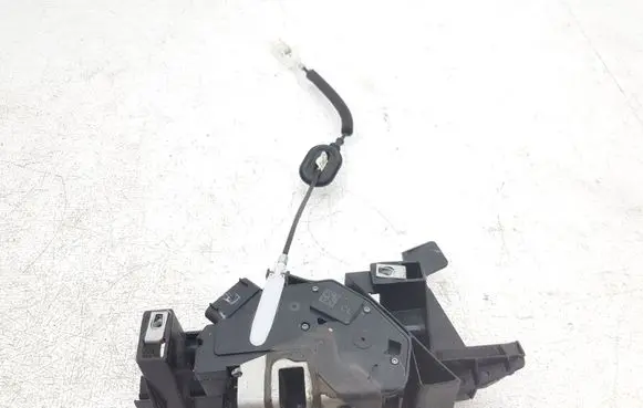 Ford Fusion II Front door lock AE8A5421812 AE8A5421812BH EBKTA
