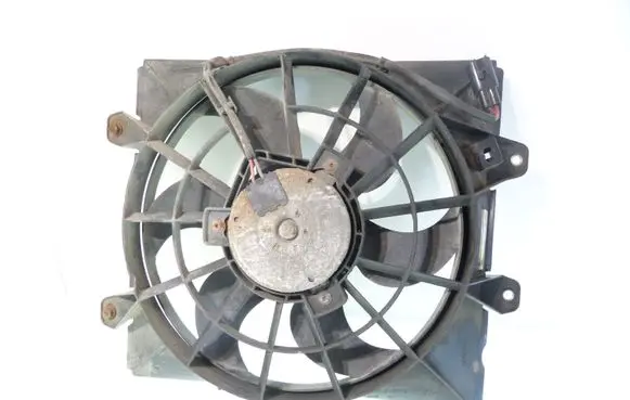 Toyota Avensis T220 Electric radiator cooling fan 163600B010 3135103199