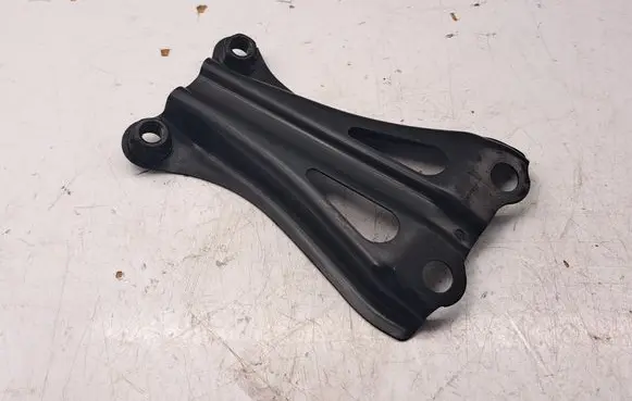 Toyota Avensis T270 Battery tray 7441005030