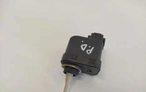 Audi A4 S4 B5 8D Headlight level adjustment motor 6K5941295