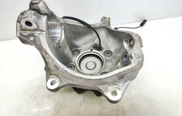 BMW iX3 Front wheel hub 6886947 6899689 6899691