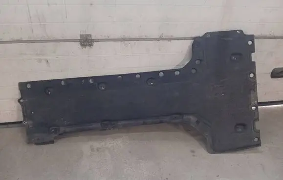 Opel Ampera Center/middle under tray cover 22755912