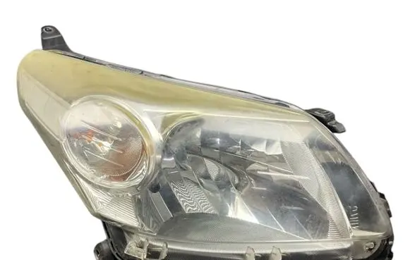 Toyota Urban Cruiser (XP110) Headlight/headlamp