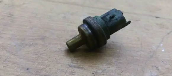 Coolant temperature sensor
