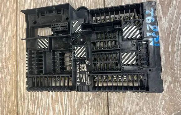 BMW X6 G06 Fuse box set 8706213