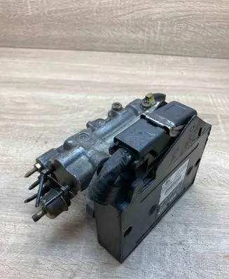 Citroen Xantia ABS Pump 9612783680