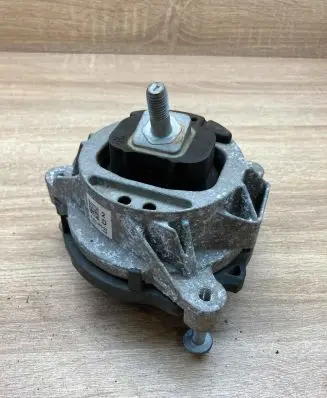 BMW 1 F20 F21 Engine mount bracket 6855460 110517