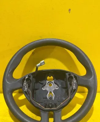 Renault Clio III Steering wheel 8200344073