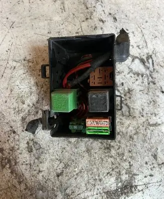 Opel Zafira A Fuse box set 90560119