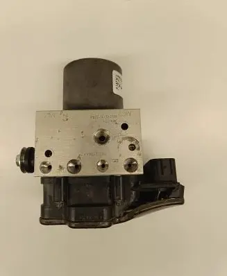 Chrysler Pacifica ABS Pump P68240037AJ T4F346661714 P68240
