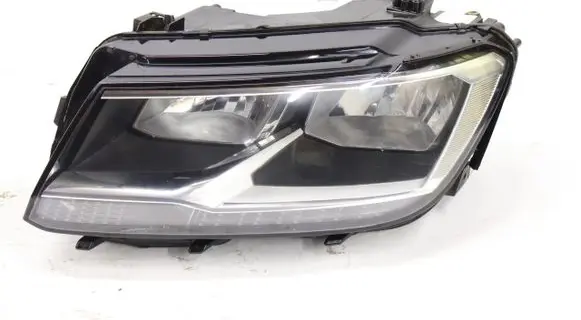 Volkswagen Tiguan Headlight/headlamp 5NN941005