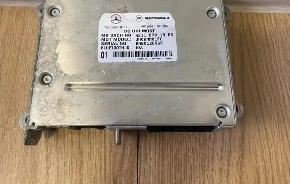 Mercedes-Benz ML W164 Bluetooth control unit module A2118701885 DM60128965