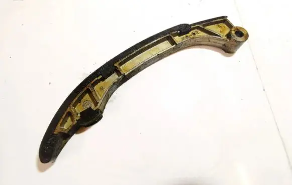 Lexus IS 220D-250-350 Slide rail for timing chain 
