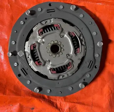 Lexus UX Clutch set kit 1L03036