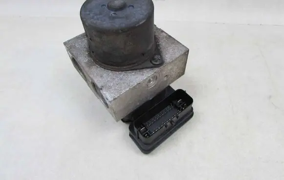 Mitsubishi Canter ABS Pump mk585522 48084