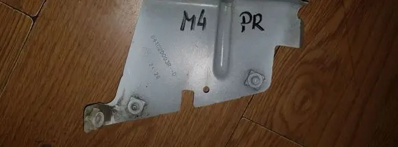 Renault Master III Fender mounting bracket 641C20003R