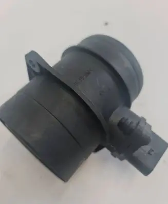 Audi A4 S4 B7 8E 8H Mass air flow meter 3926A0002