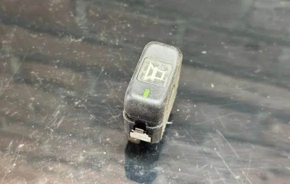 Mercedes-Benz Vario Other switches/knobs/shifts 145924V8A 0025456907