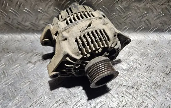 Renault Master II Generator/alternator 7700300408 2541927A