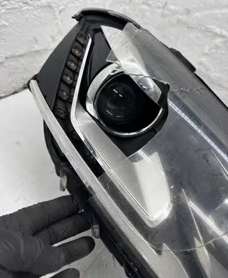 Volkswagen PASSAT B7 LED ballast control module 