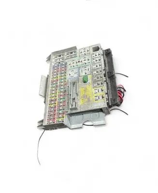 Opel Vectra C Fuse box set 09152787