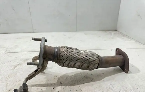 KIA Sportage Muffler pipe connector clamp 