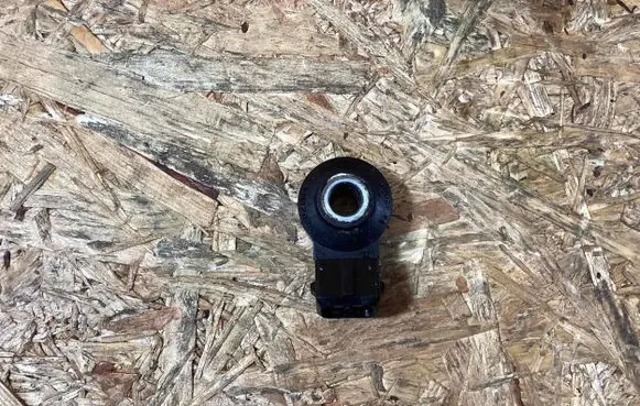 BMW X3 G01 Detonation knock sensor 7636937