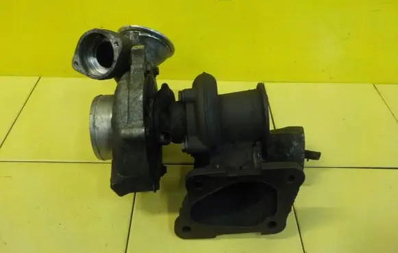 Volvo V60 Turbo 36002757