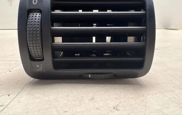 Volkswagen PASSAT B5 Dash center air vent grill 95162315 1841908001