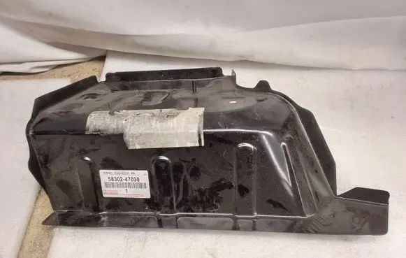 Toyota Prius (XW30) Other rear suspension part 5830247030