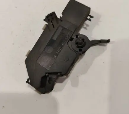 Clutch pedal sensor