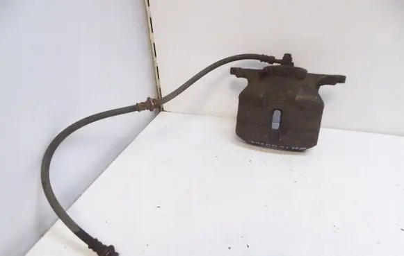 Nissan Qashqai Front brake caliper