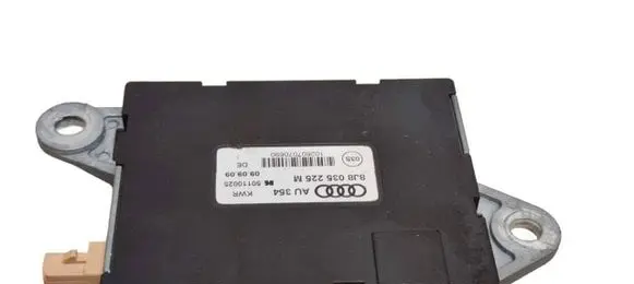 Audi TT TTS Mk2 Aerial antenna amplifier 8J8035225M 50110025 102607070690