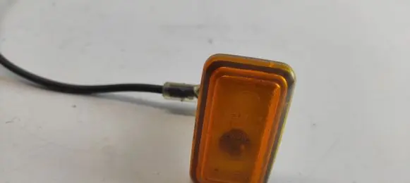 Audi A6 S6 C4 4A Front fender indicator light 161949117