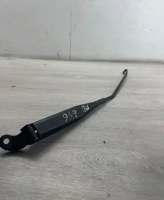Mercedes-Benz A W168 Front wiper blade arm A1688201144