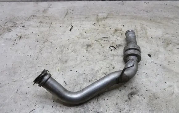 Nissan Juke I F15 Intercooler hose/pipe