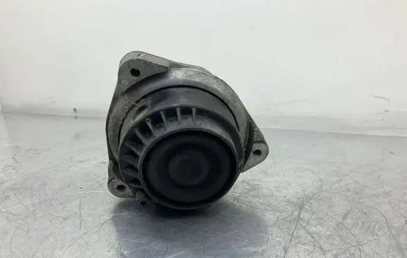 BMW 7 F01 F02 F03 F04 Engine mount bracket 6777373