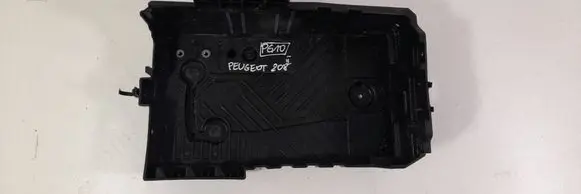 Peugeot 208 II Battery box tray 9830928180