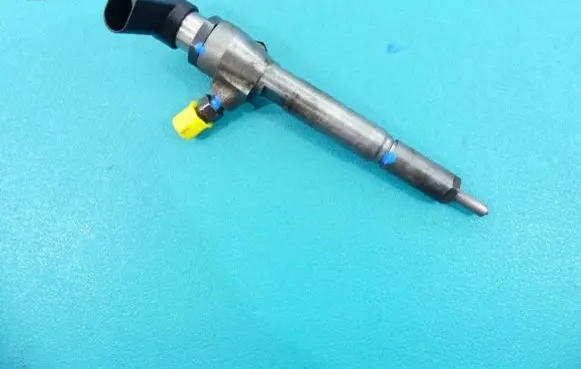 Renault Scenic II - Grand scenic II Fuel injector 8200294788 IMPRK1314094