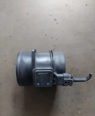 Mercedes-Benz E W212 Mass air flow meter A6510900048 018010413 5WK97017