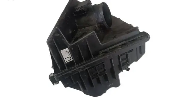 Mazda 3 I Air filter box uL33X