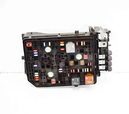 Opel Astra K Fuse box set 39040849
