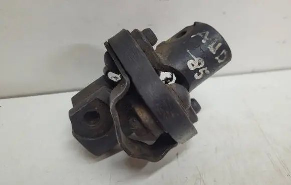 Audi 80 90 B2 Steering column universal joint