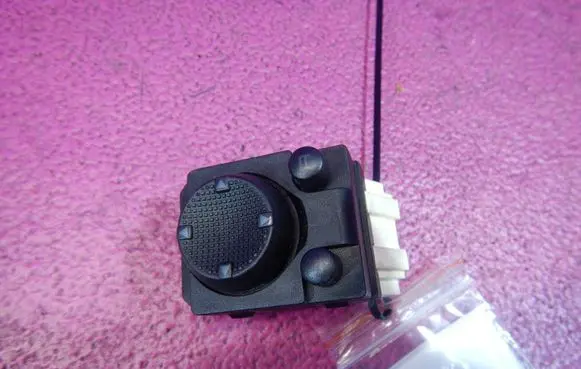 Seat Toledo II (1M) Wing mirror switch 