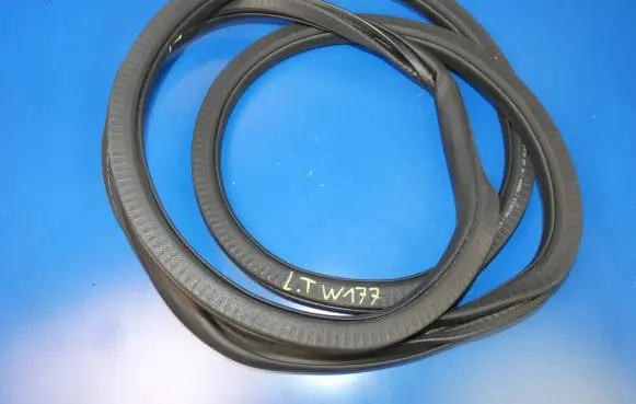 Mercedes-Benz A W177 Rubber seal rear door 