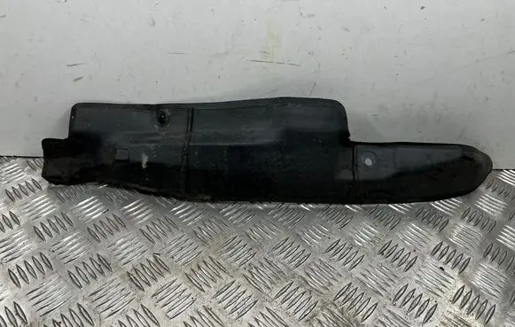 Skoda Octavia Mk2 (1Z) Fender end trim 1Z0821111