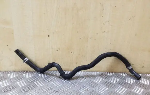 Toyota Auris E180 Engine coolant pipe/hose