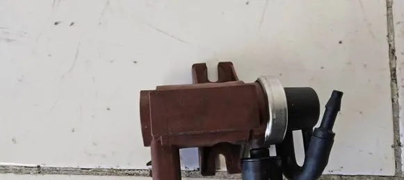 Volvo V50 Turbo solenoid valve 70096602