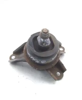 KIA Sportage Engine mount bracket